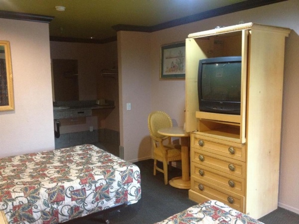 Todo 8 Motel image 16